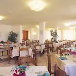 San Vito Отель 3*