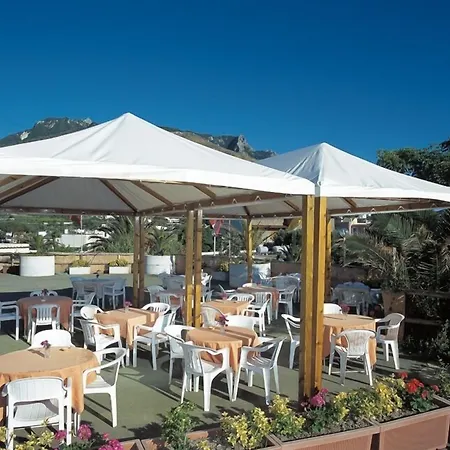 Ξενοδοχείο San Vito 3*